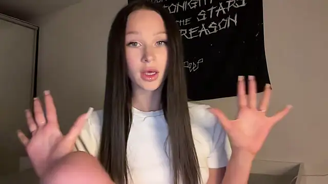 ur molly online show from 13, 9, 2025