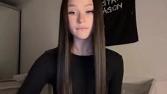 ur molly online show from 19, 9, 2025