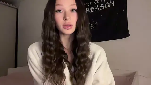 ur molly online show from 1, 10, 2025