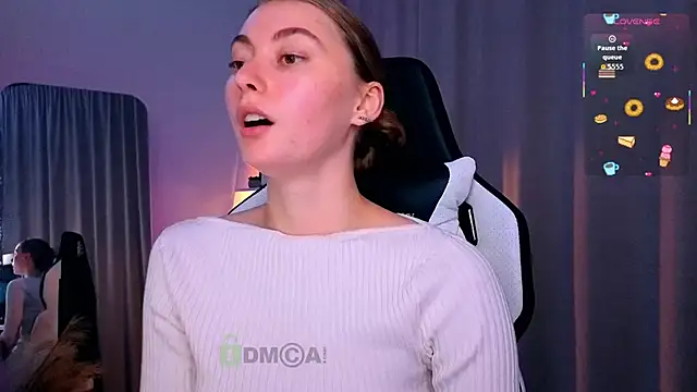 lady curls online show from 30, 9, 2025