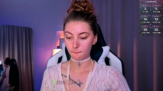 lady curls online show from 19, 9, 2025