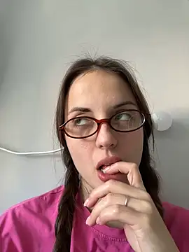 AmiLavs online show from 12, 2, 2025