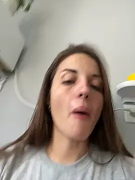 AmiLavs online show from 4, 10, 2025