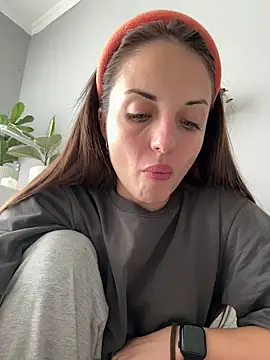 AmiLavs online show from 18, 11, 2025