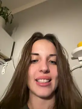 AmiLavs online show from 9, 10, 2025