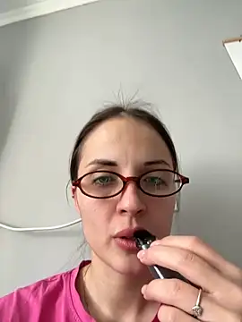 AmiLavs online show from 14, 2, 2025