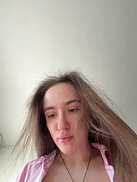 EmilyWi  online show from 3, 3, 2026