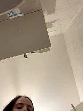 EmilyWi  online show from 29, 9, 2025