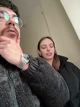 MrAndMrsSavage online show from 4, 3, 2025