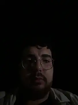 Snapshot of MrAndMrsSavage chatting on 2, 2, 2026 MrAndMrsSavage online show from 2, 2, 2026