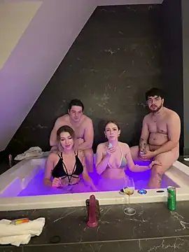 MrAndMrsSavage online show from 13, 3, 2025