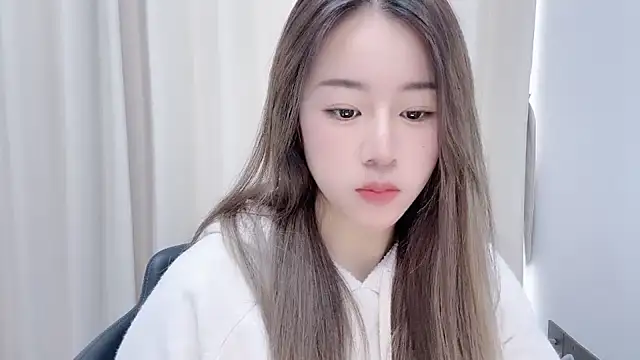 chloe-01 online show from 29, 12, 2024