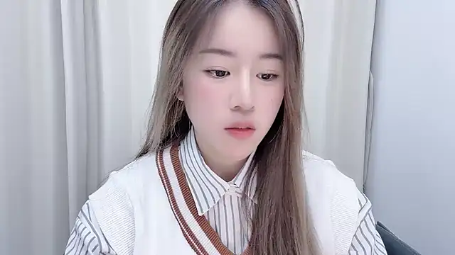 chloe-01 online show from 18, 1, 2025