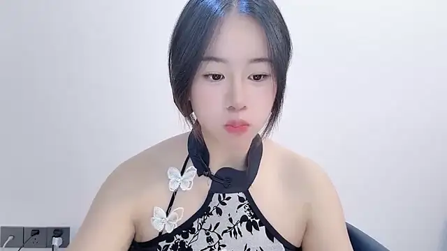 chloe-01 online show from 19, 12, 2025