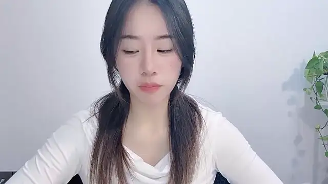 chloe-01 online show from 16, 1, 2026