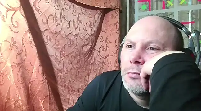 Snapshot of AgnichBan chatting on 14, 2, 2025 AgnichBan online show from 14, 2, 2025