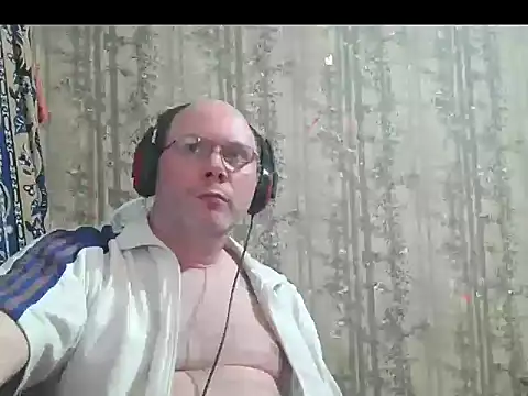 Snapshot of AgnichBan chatting on 3, 12, 2025 AgnichBan online show from 3, 12, 2025