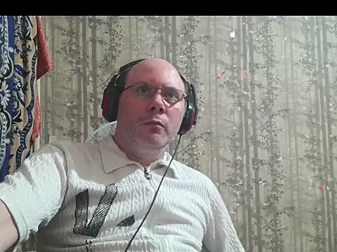 Snapshot of AgnichBan chatting on 2, 12, 2025 AgnichBan online show from 2, 12, 2025