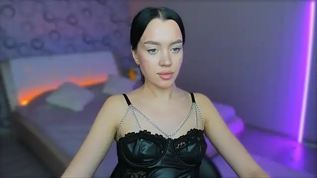 AlannaMiless online show from 31, 1, 2025