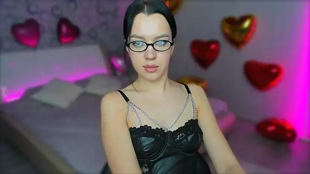 AlannaMiless online show from 14, 2, 2025