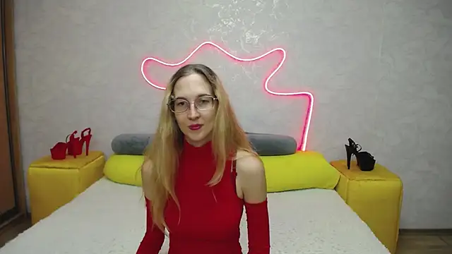 KlaryBrait online show from 10, 10, 2025