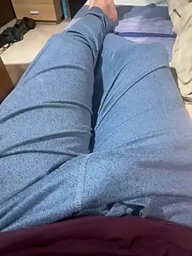 Snapshot of sonug0912 chatting on 16, 12, 2025 sonug0912 online show from 16, 12, 2025