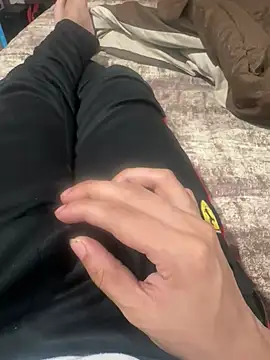 Snapshot of sonug0912 chatting on 18, 12, 2024 sonug0912 online show from 18, 12, 2024