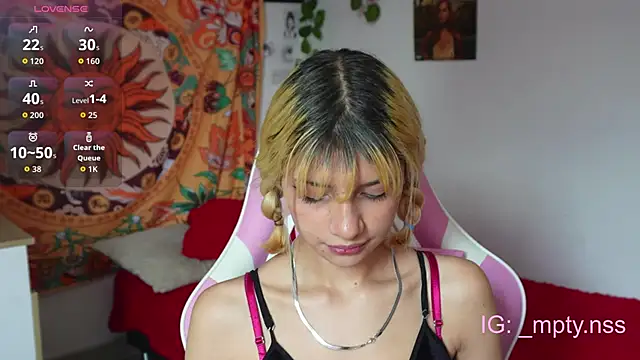 HiScarlett online show from 15, 10, 2025