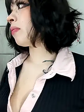 NattashaHotson online show from 26, 10, 2025