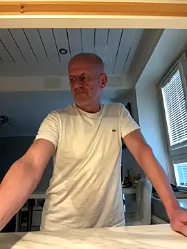 malematureisbest online show from 19, 12, 2025