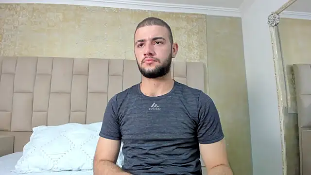 Snapshot of MaximusDick1_ chatting on 22, 10, 2025 MaximusDick1 online show from 22, 10, 2025