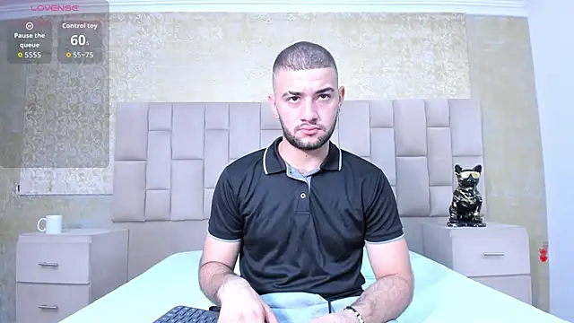 Snapshot of MaximusDick1_ chatting on 23, 10, 2025 MaximusDick1 online show from 23, 10, 2025