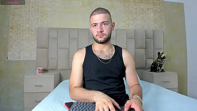 Snapshot of MaximusDick1_ chatting on 11, 11, 2025 MaximusDick1 online show from 11, 11, 2025