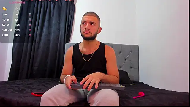 Snapshot of MaximusDick1_ chatting on 3, 12, 2025 MaximusDick1 online show from 3, 12, 2025