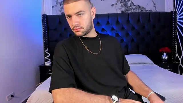 MaximusDick1  online show from 11, 4, 2026