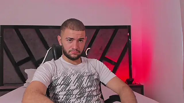 MaximusDick1  online show from 6, 2, 2026