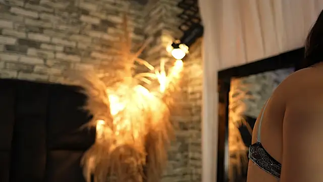 ariadna milano online show from 10, 4, 2026