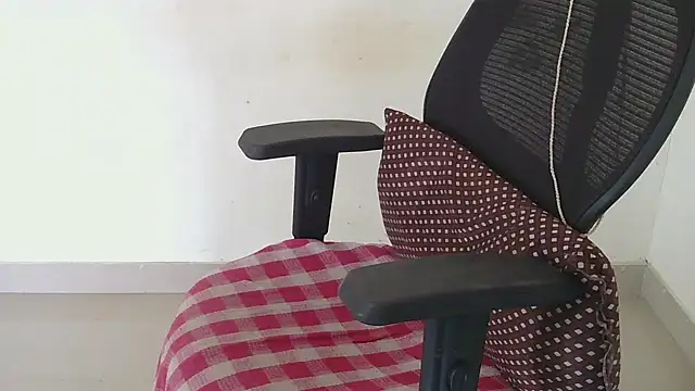 punemodel online show from 24, 2, 2026