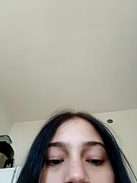 Virgin Pussy Love online show from 29, 5, 2026