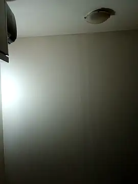 Virgin Pussy Love online show from 22, 3, 2026