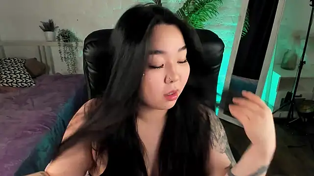 mei honey  online show from 29, 11, 2025