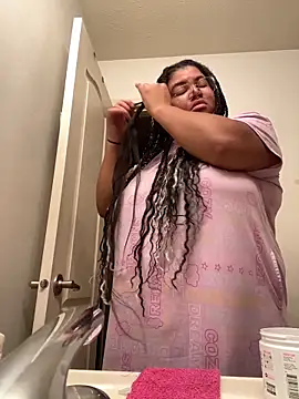 Snapshot of Ectorius chatting on 17, 12, 2025 Ectorius online show from 17, 12, 2025