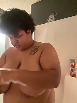 Snapshot of Ectorius chatting on 26, 11, 2025 Ectorius online show from 26, 11, 2025