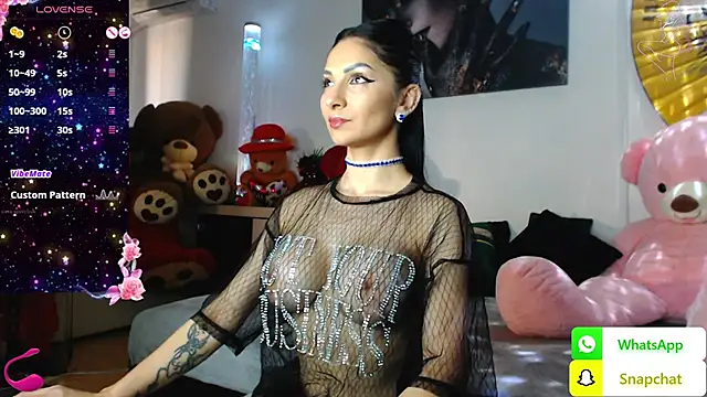 EvelynAisha online show from 14, 2, 2025