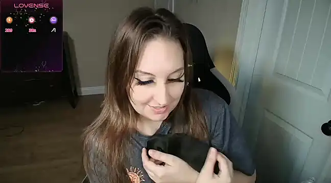 Brooklyn Bee online show from 16, 3, 2025