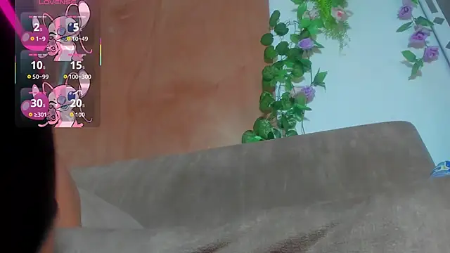 adhara hotter online show from 24, 11, 2025