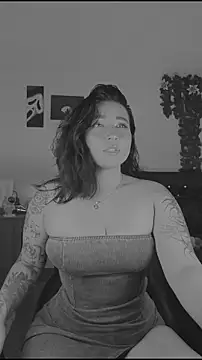 Pauilina online show from 14, 4, 2026