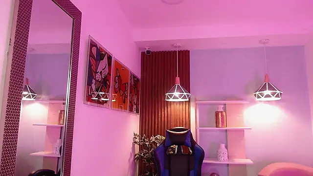 Dalila Sky online show from 17, 9, 2025