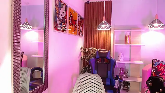 Dalila Sky online show from 23, 9, 2025