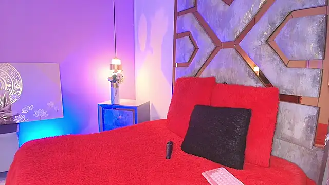 BRITHANY SPARK online show from 23, 11, 2025